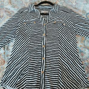 Long sleeve black and white stripped blouse